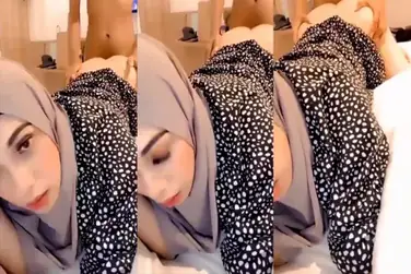 Bokep Indo Ngentot Ukhti Cantik Dari Belakang poster